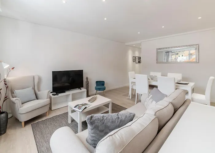 Calcada Do Pico I By An Island * Φουνκάλ