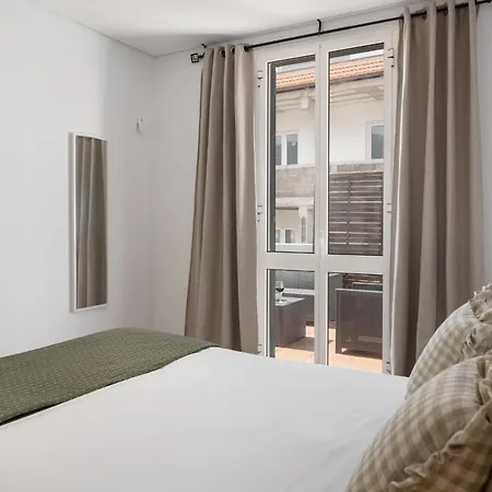 Calcada Do Pico I By An Island Appartement