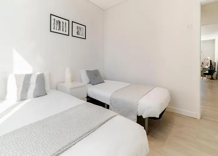 Calcada Do Pico I By An Island Apartment *